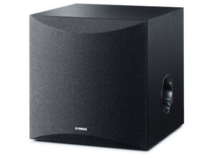 Yamaha NS-SW050 aktiver HiFi-Subwoofer in Schwarz mit seitlichem Twisted Flare Port
